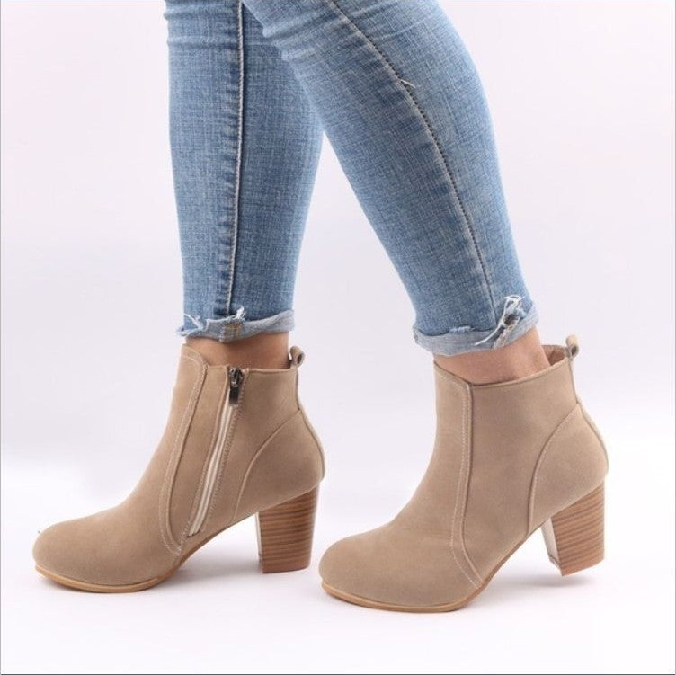 Casual and supportive orthopedic Boots