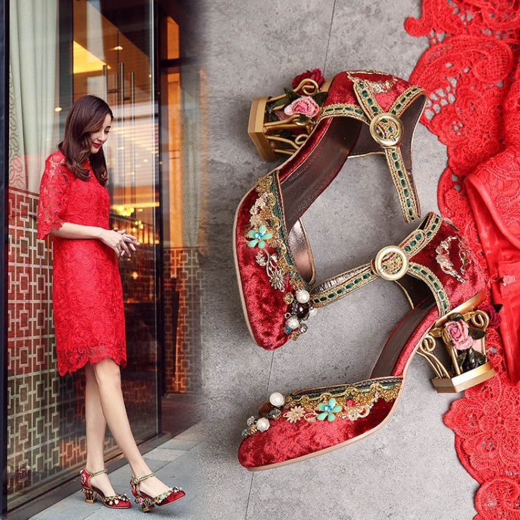 Women's floral buckle wedding stones shoes