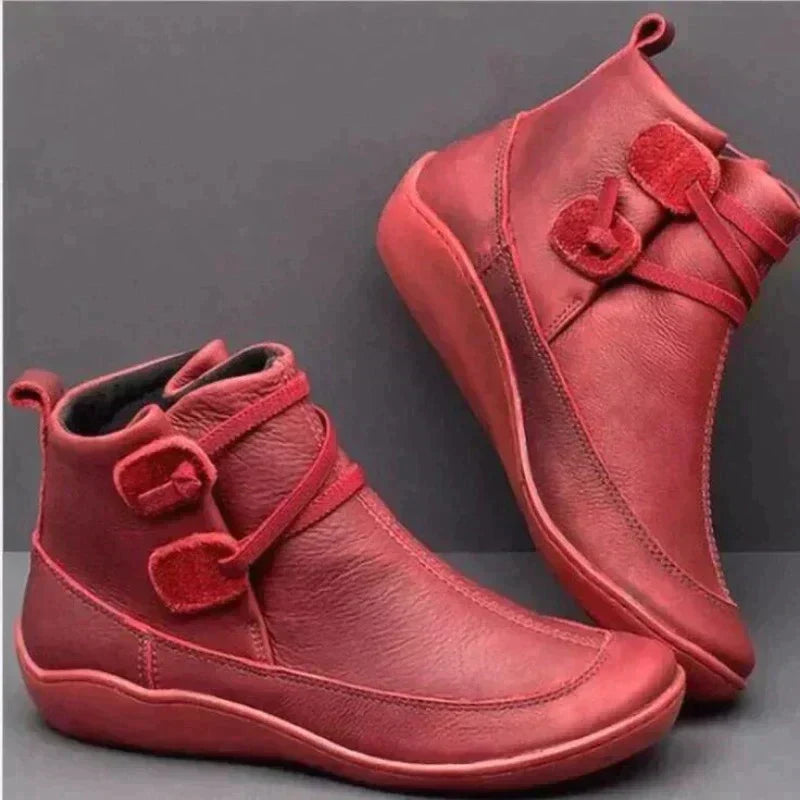 Elegant and detailed supportive Boots