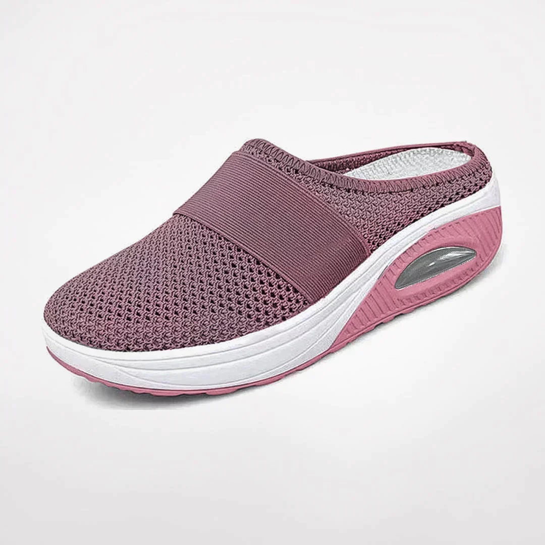 Anti-Slippery Round Closed Toe Slip-on Sneakers