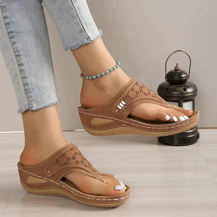 Premium synthetic leather sandals with foot support, orthopaedic for women