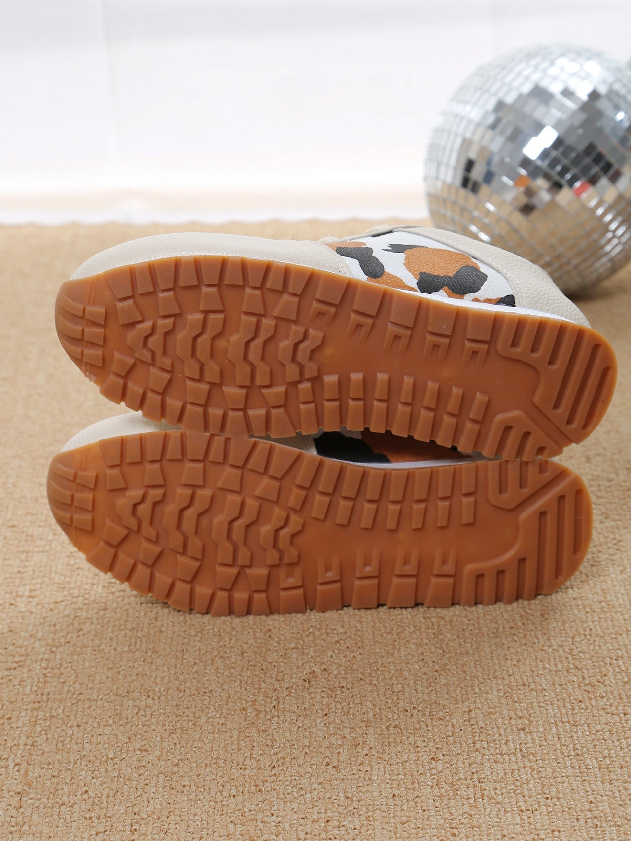 Comfertable and stylish orthopedic Sneakers