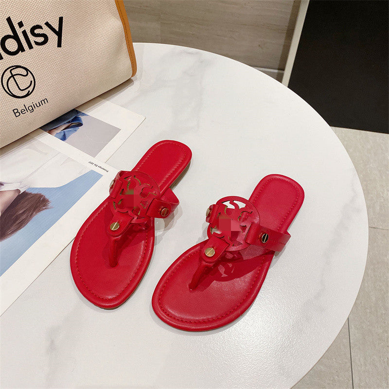 Comfortable and airy sandals