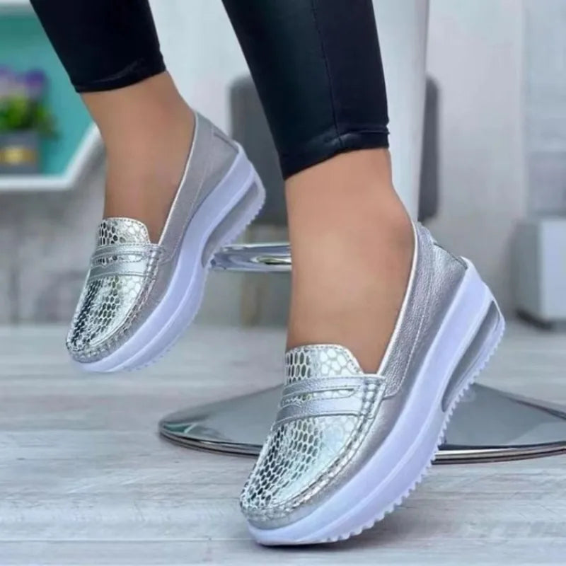 Fashionable supportive orthopedic Shoes