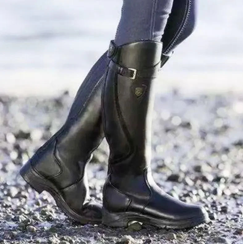 Comfortable and versatile orthopedic Boots