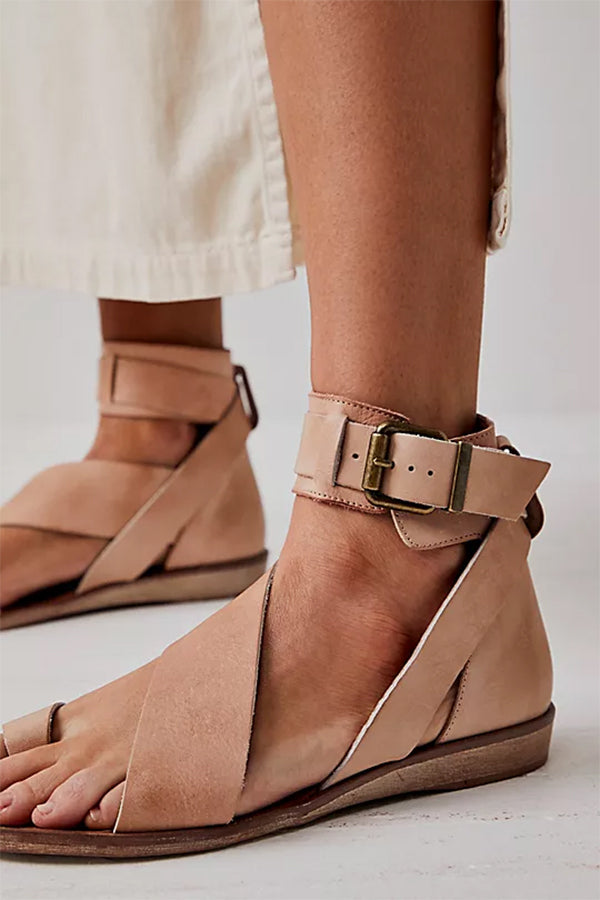 Teenring Gesp plate sandals