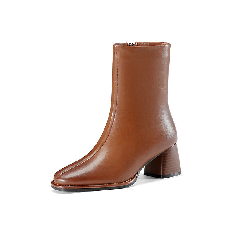 Simple and cool boots for women